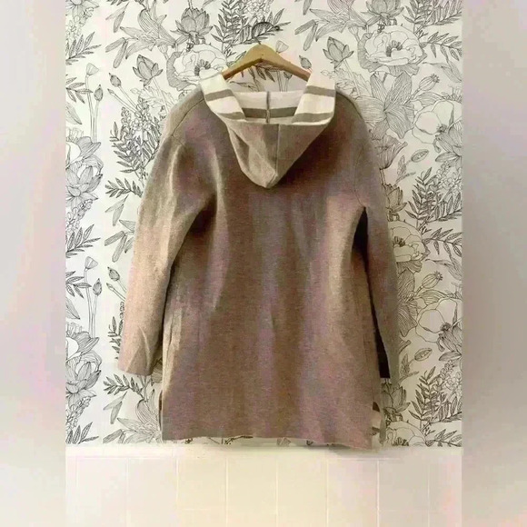 ZARA Women’s Knit Striped Cardigan with Hood Size 13-14 - Picture 3 of 3